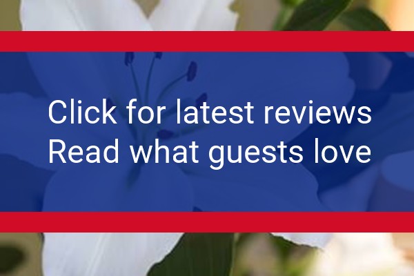 www.theholliesnewark.co.uk - check out latest independent reviews